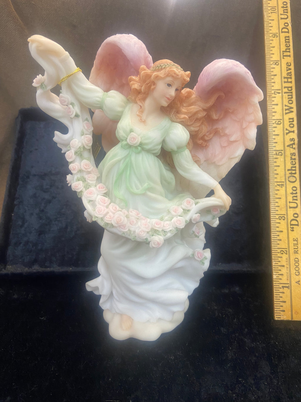 1996 Seraphim Classics "Dawn: Sunshine's Guardian Angel" Figurine