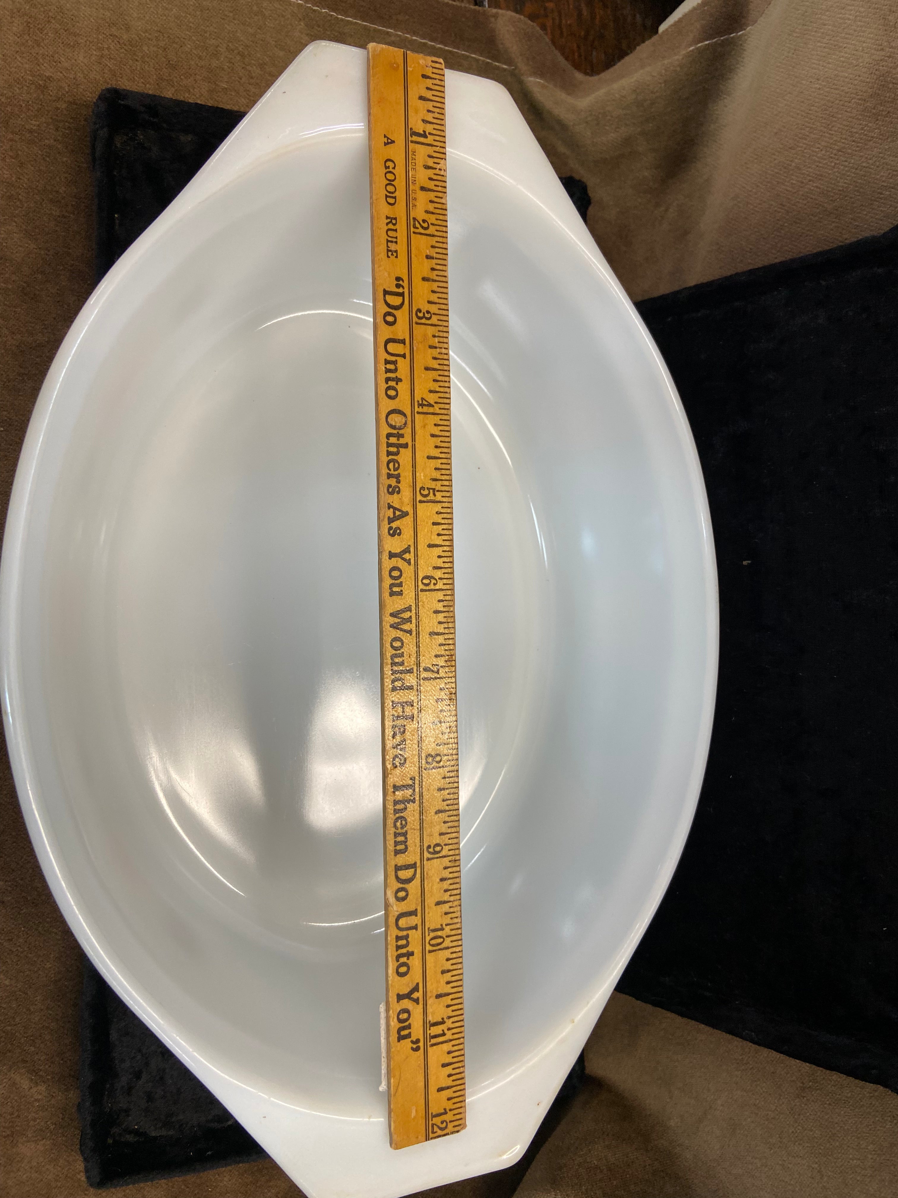 Vintage Pyrex Town & Country Casserole Dish with Lid