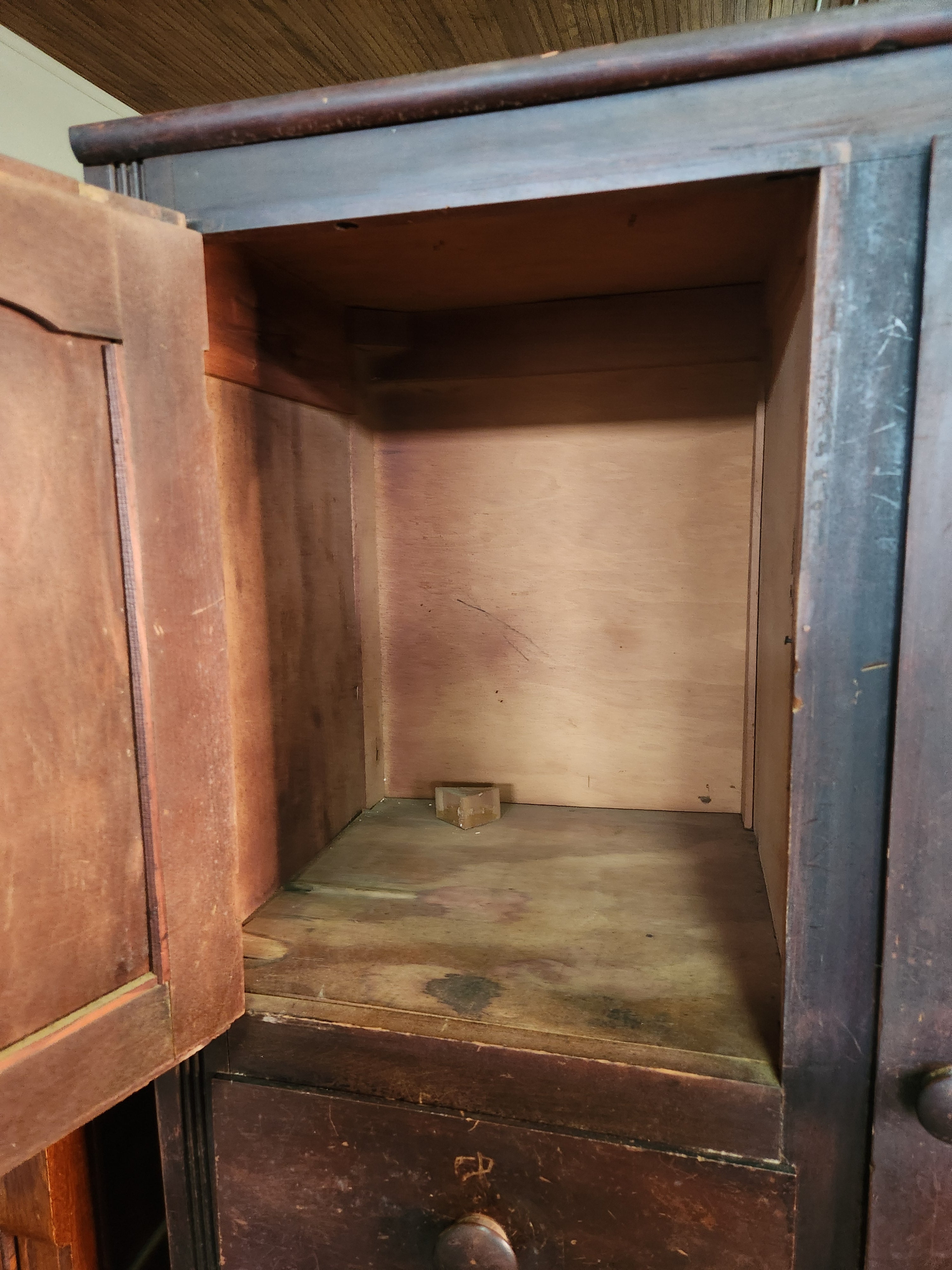Vintage Wardrobe