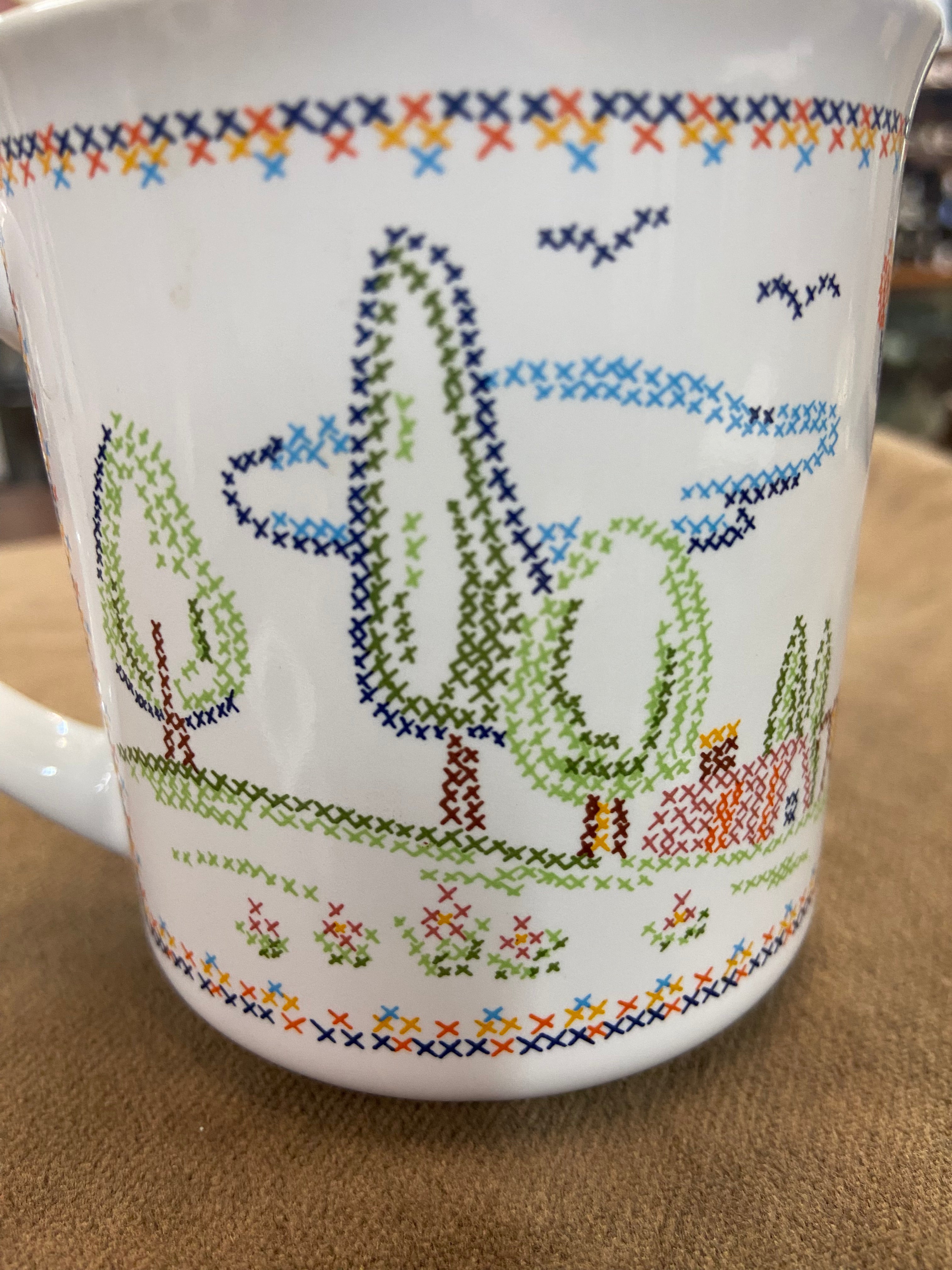 Counted Cross Stitch Country Style Coffee Mugs