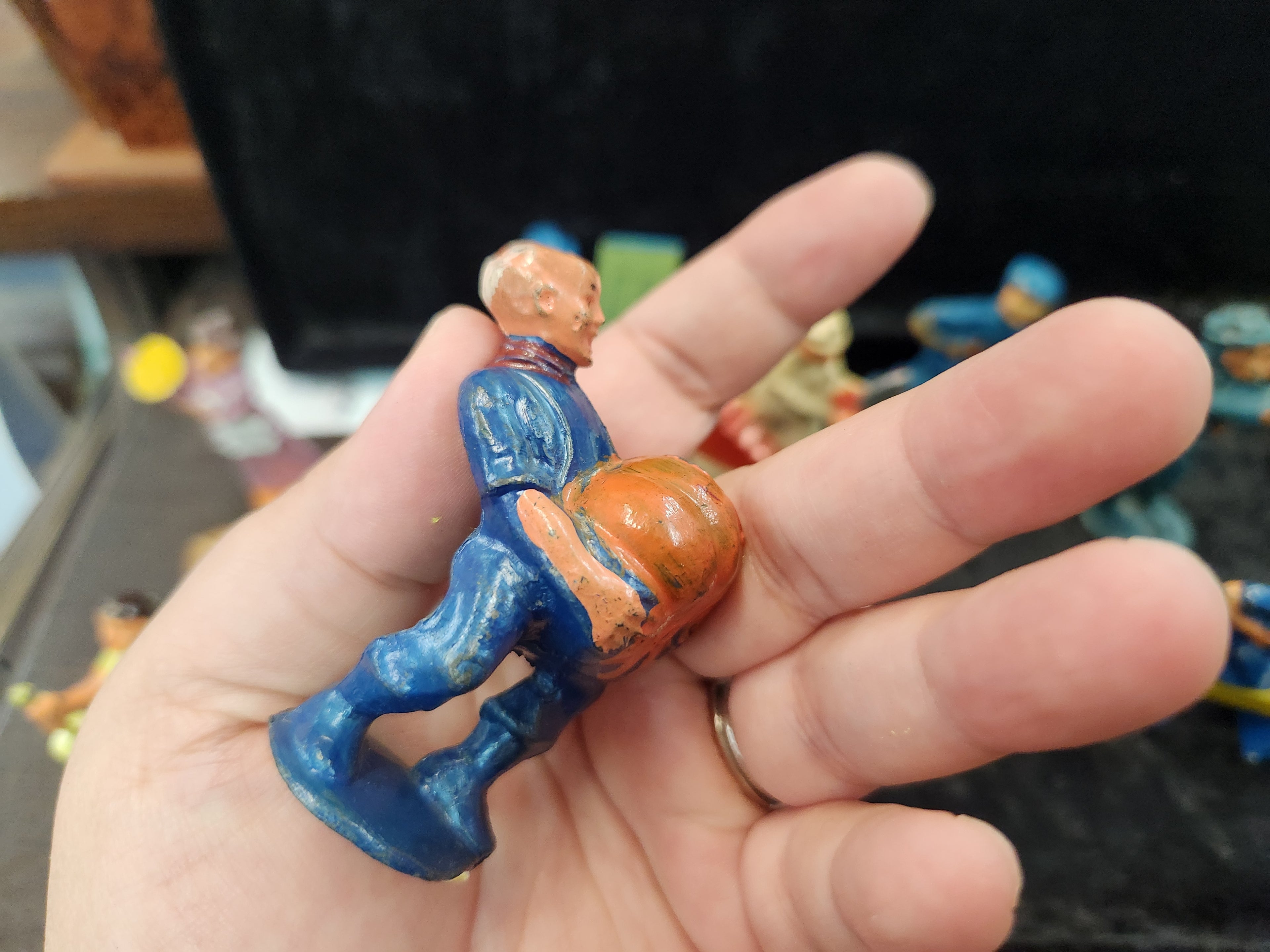 Antique Manoil Lead Toy Figures