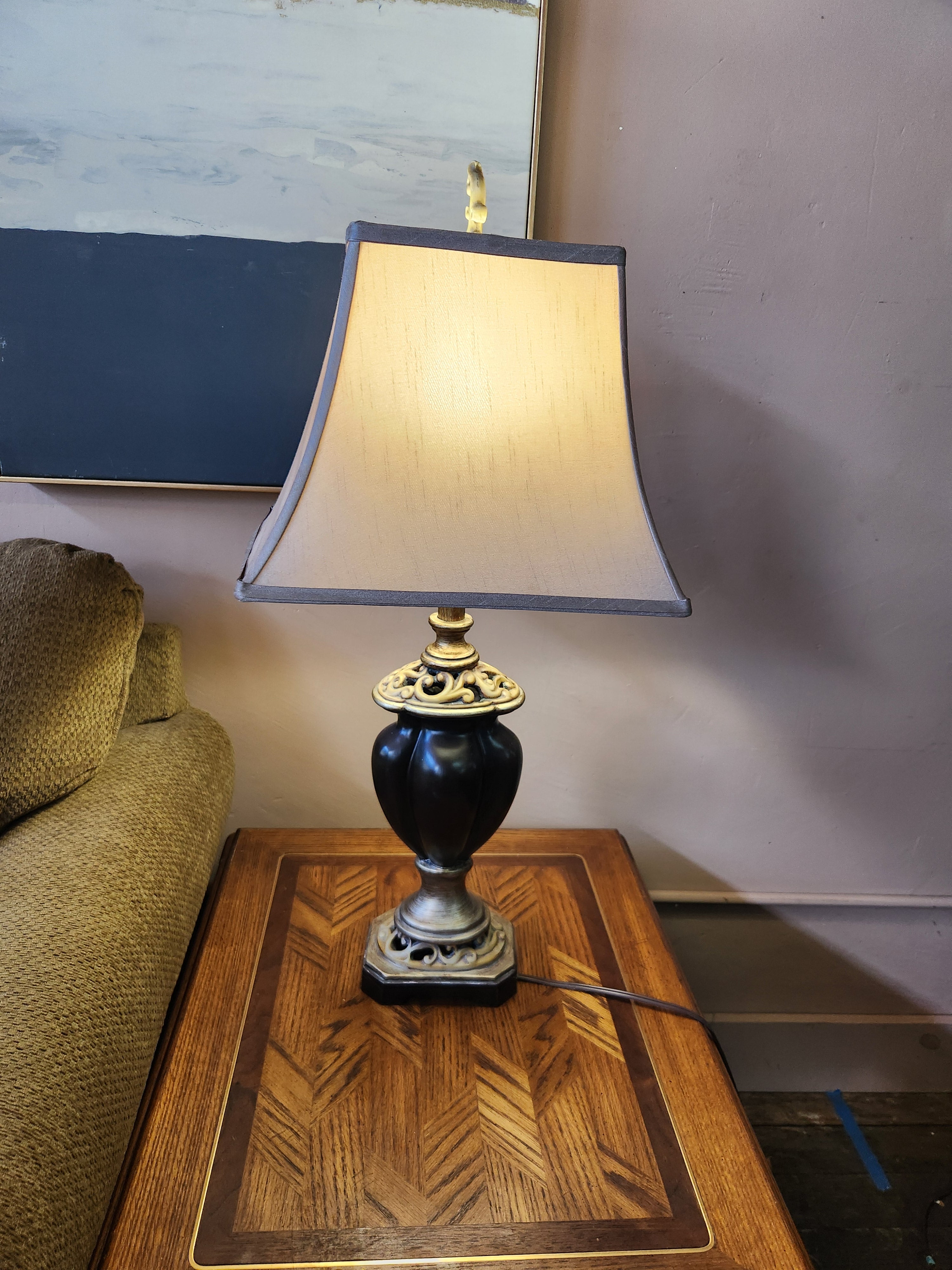 Vintage Accent table Lamp Urn Body
