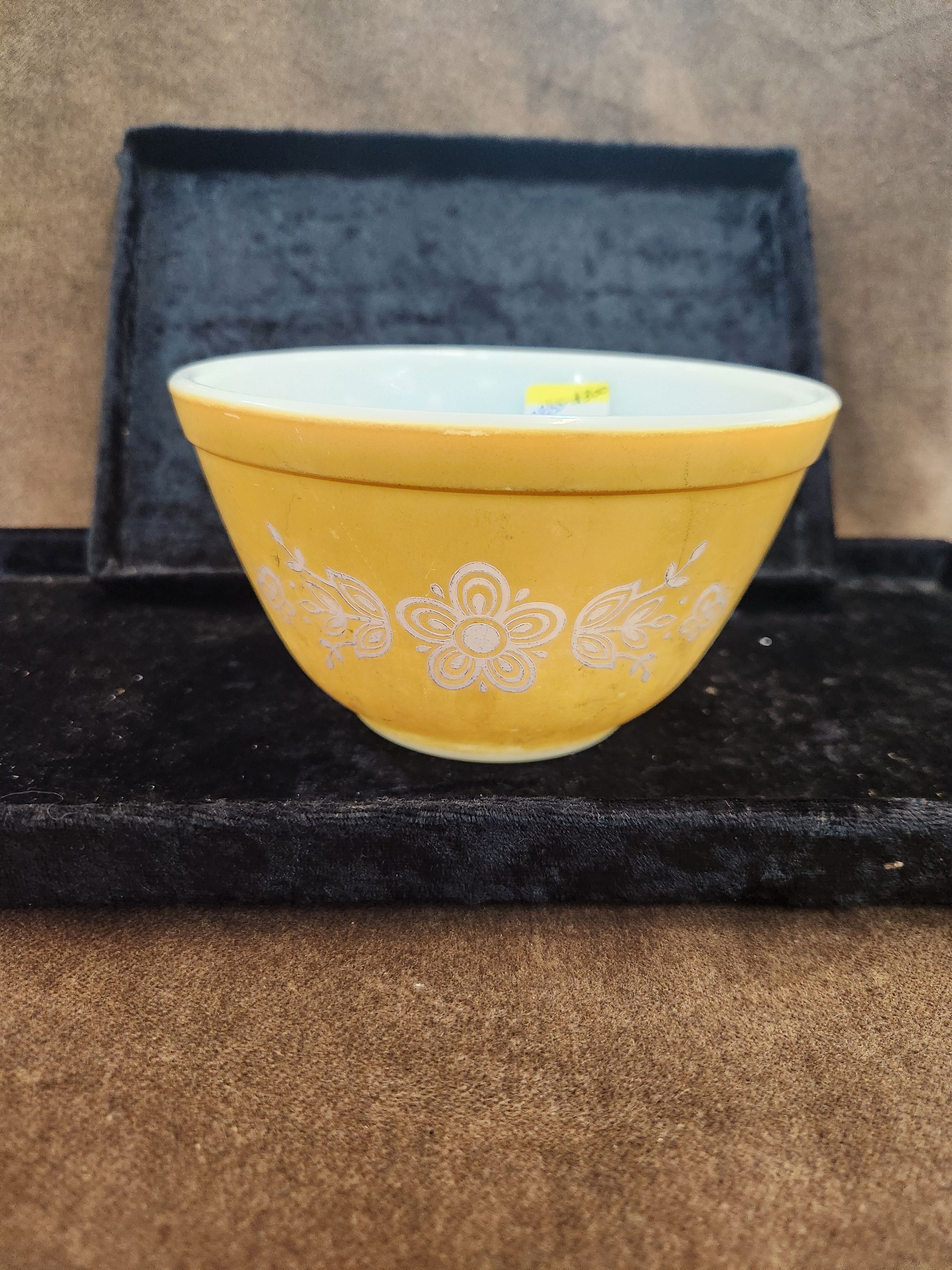 Vintage Pyrex Butterfly Gold Mixing Bowl