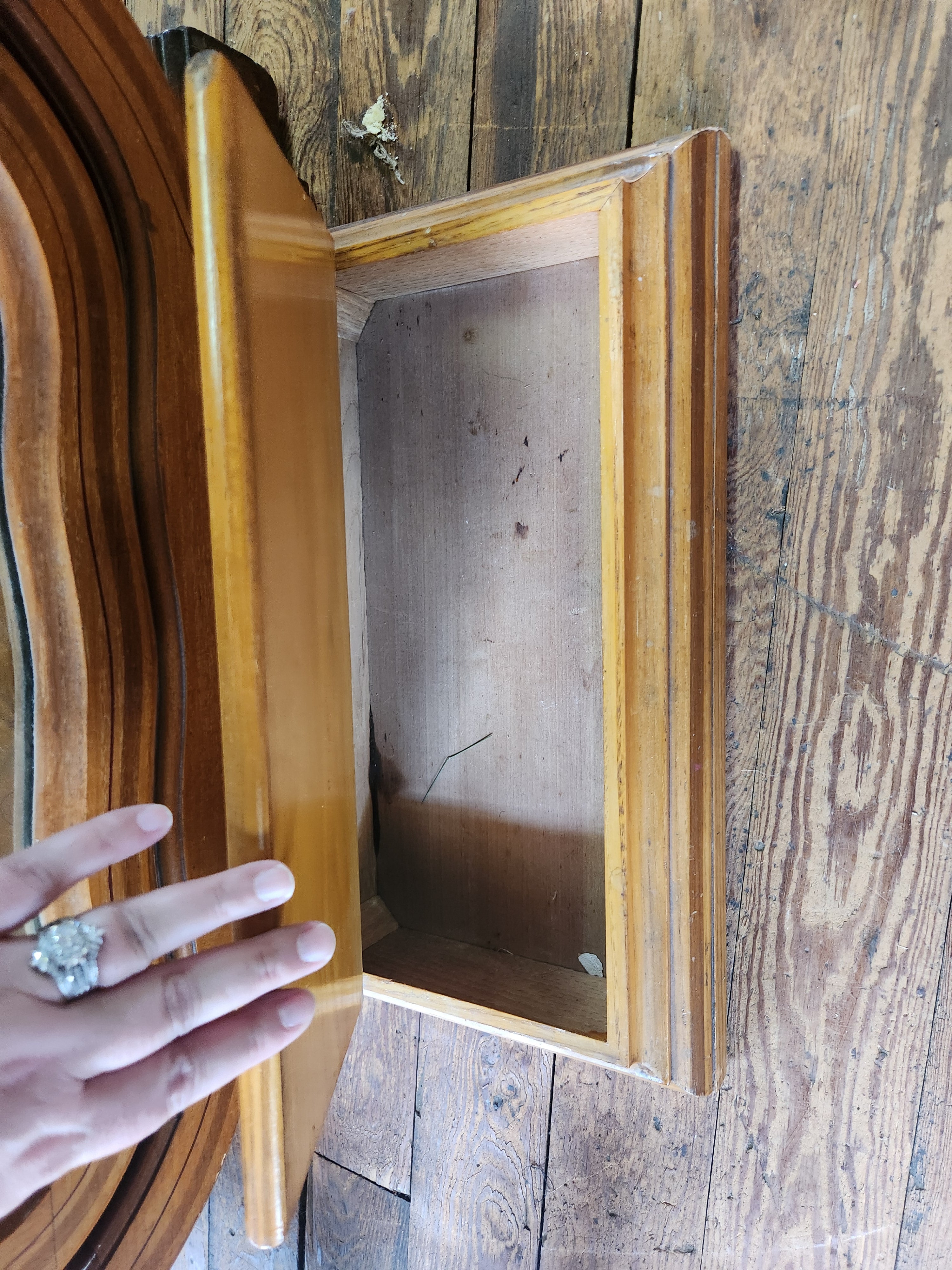 Victorian-style Swivel Dresser Mirror with Built-in Glove Box Base