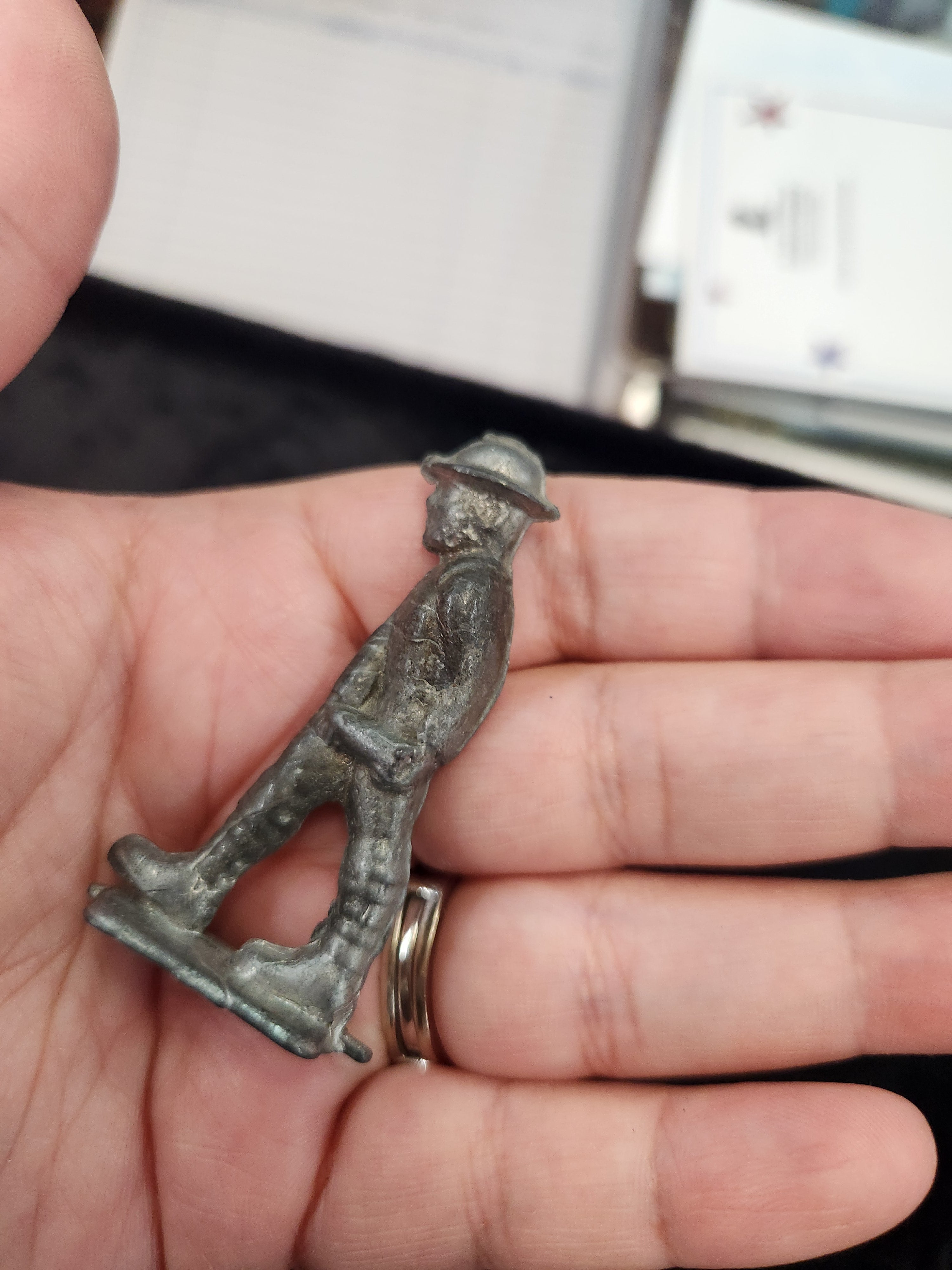 Vintage Lead Toy Soldiers