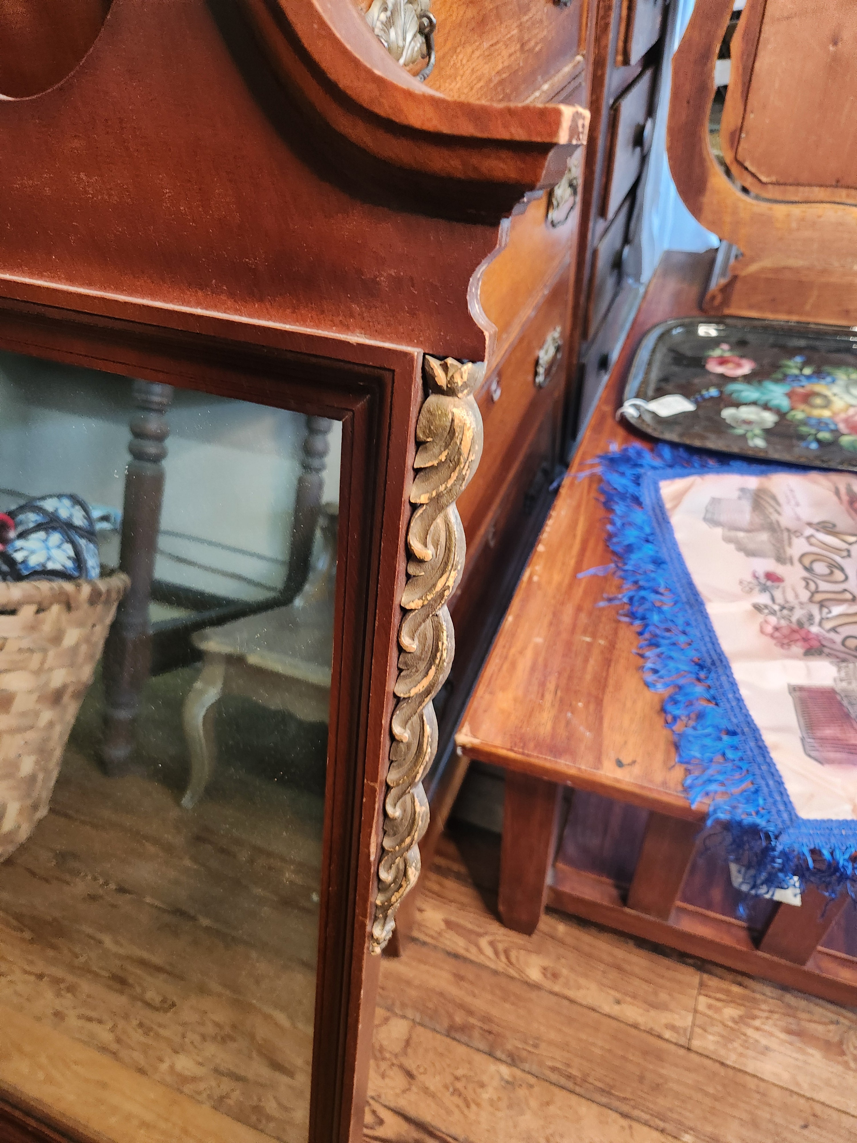 Vintage Ethan Allen Georgian Court Chippendale Style Wall Mirror