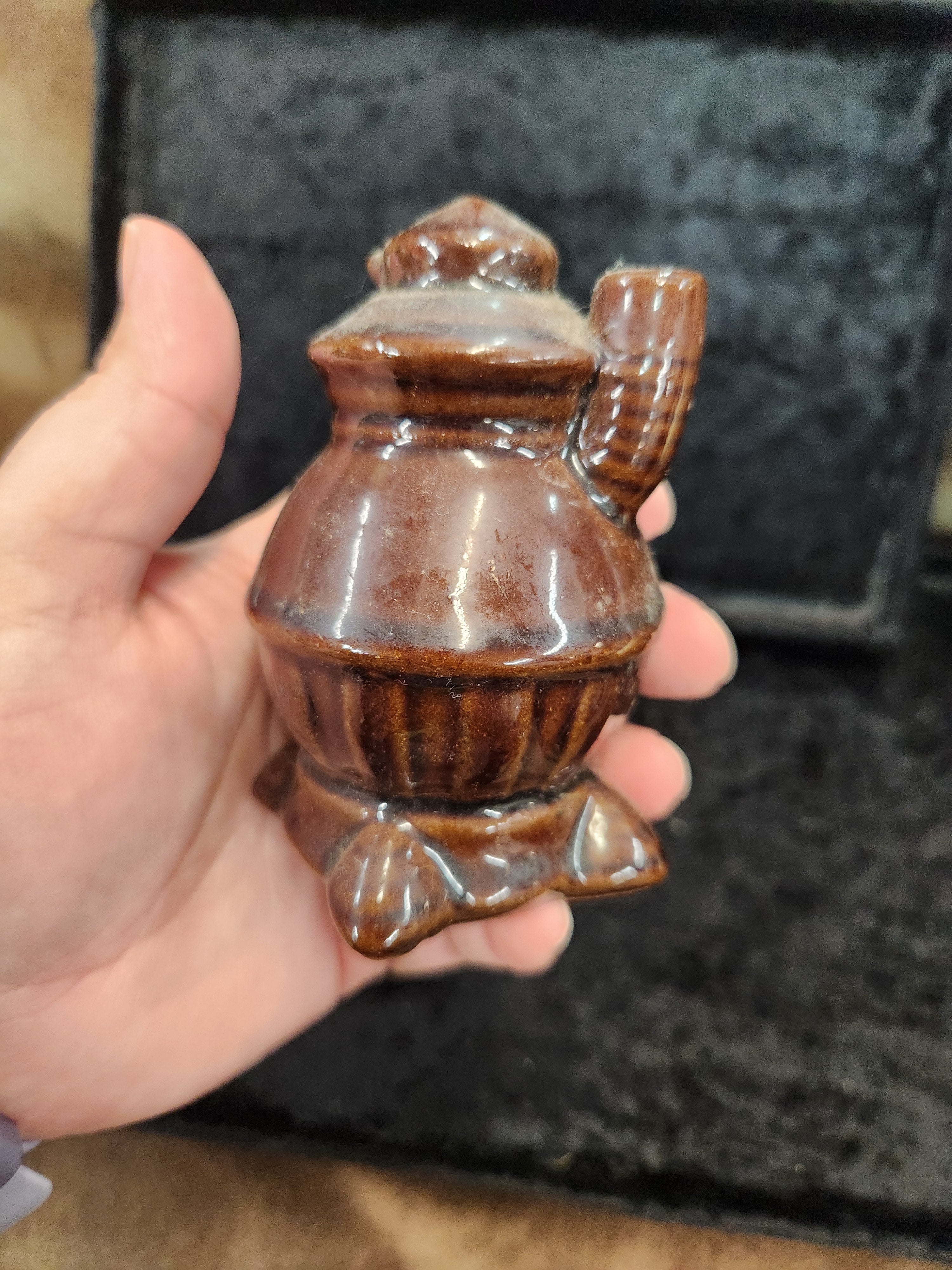 Vintage Dark Brown Ceramic Pot-Belly Stove S&P Shakers
