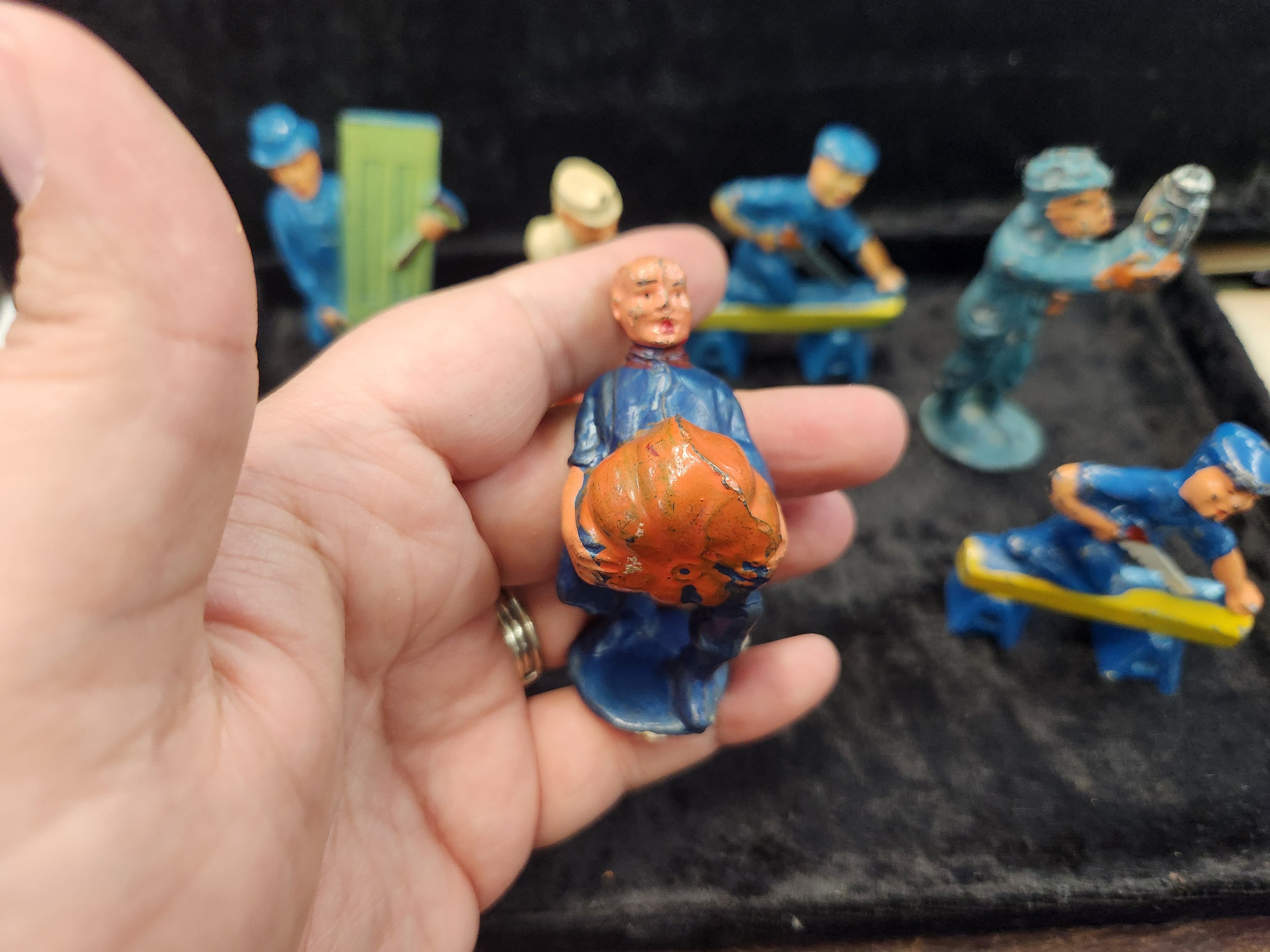 Antique Manoil Lead Toy Figures