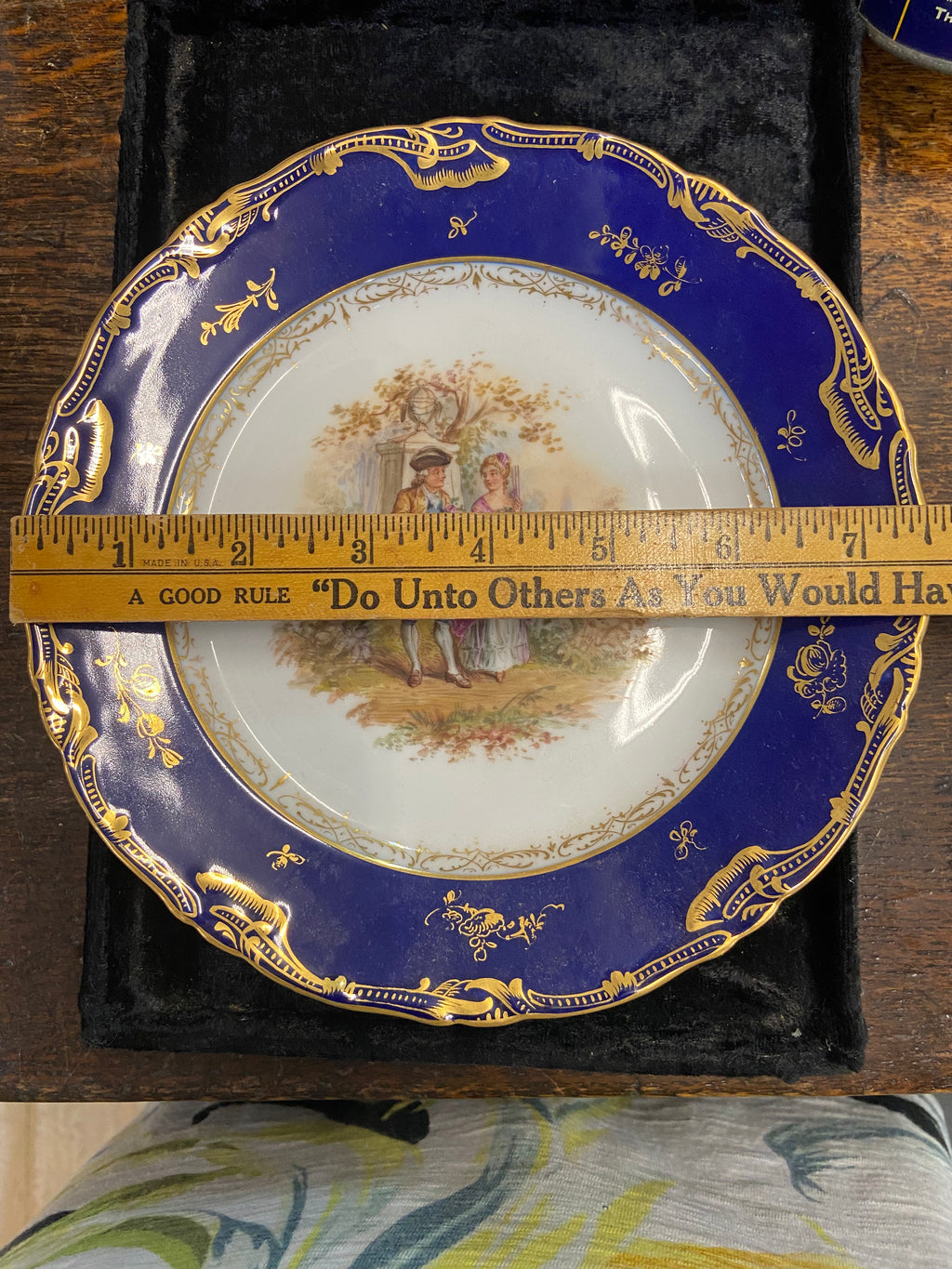 Antique Lamm Dresdin Cabinet Plate