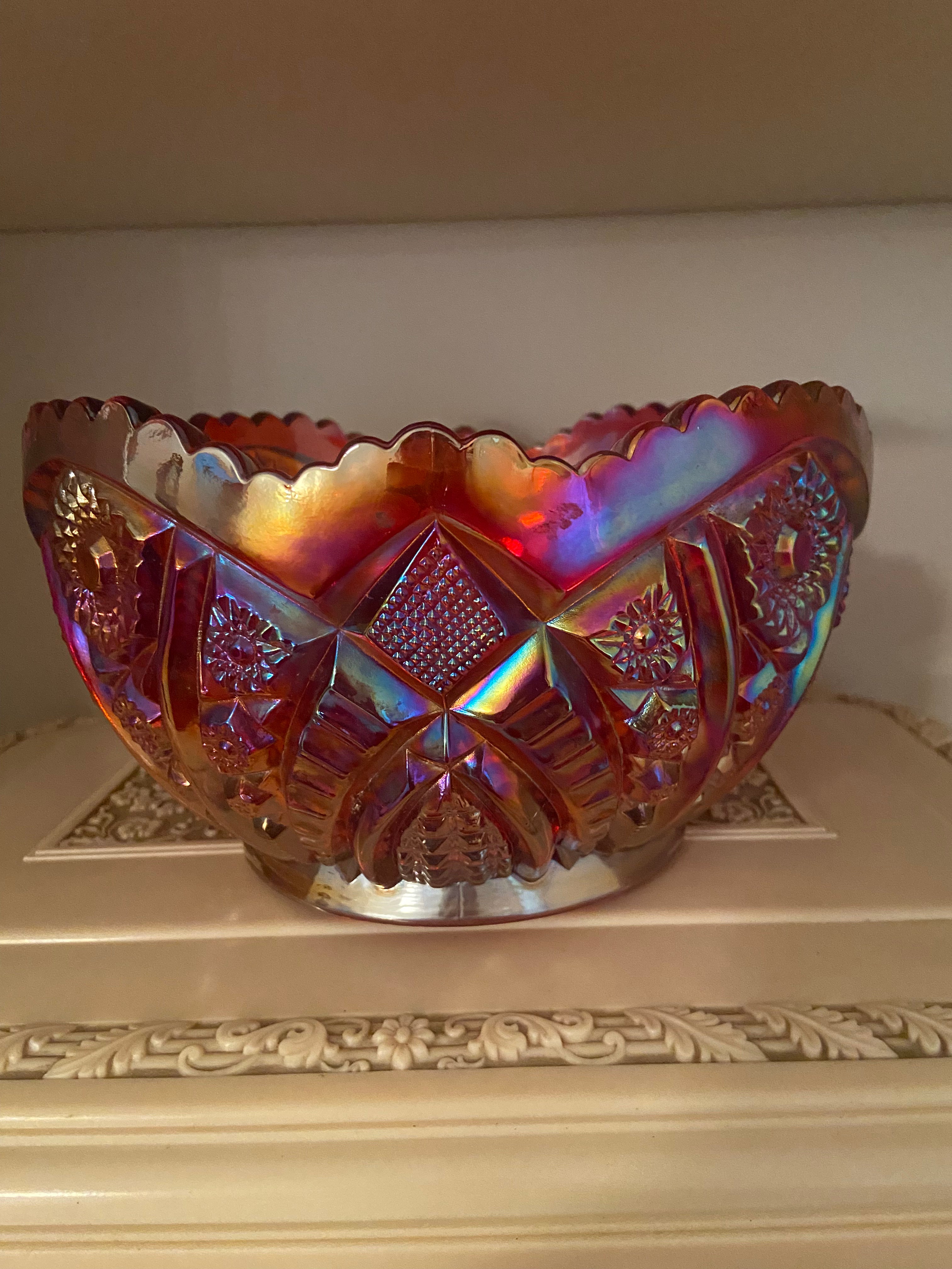 Vintage Indiana Glass Heirloom Sunset/Ruby Red Carnival Glass Bowl