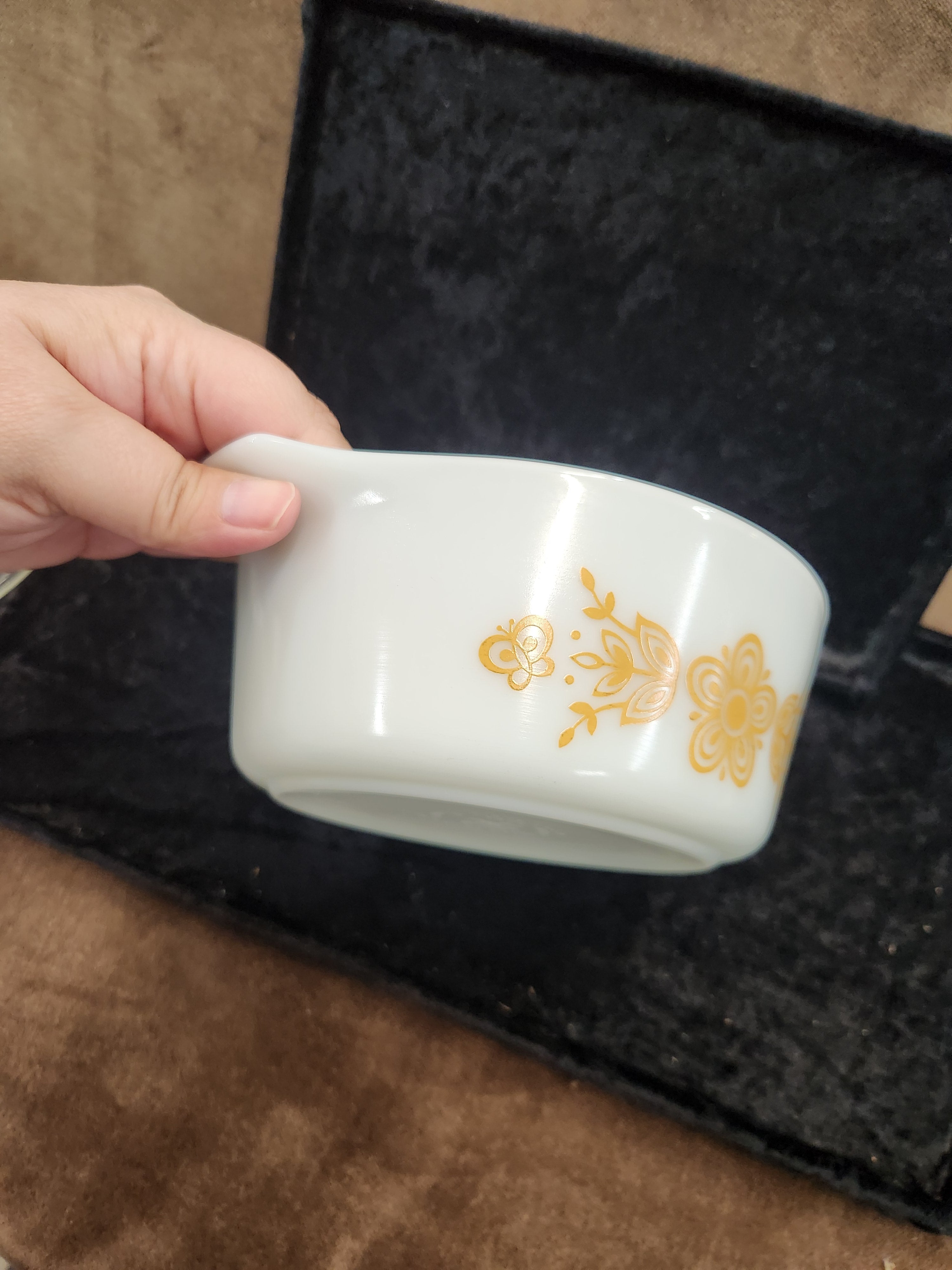Vintage Pyrex Casserole Dish with Lid Butterfly Gold Pattern