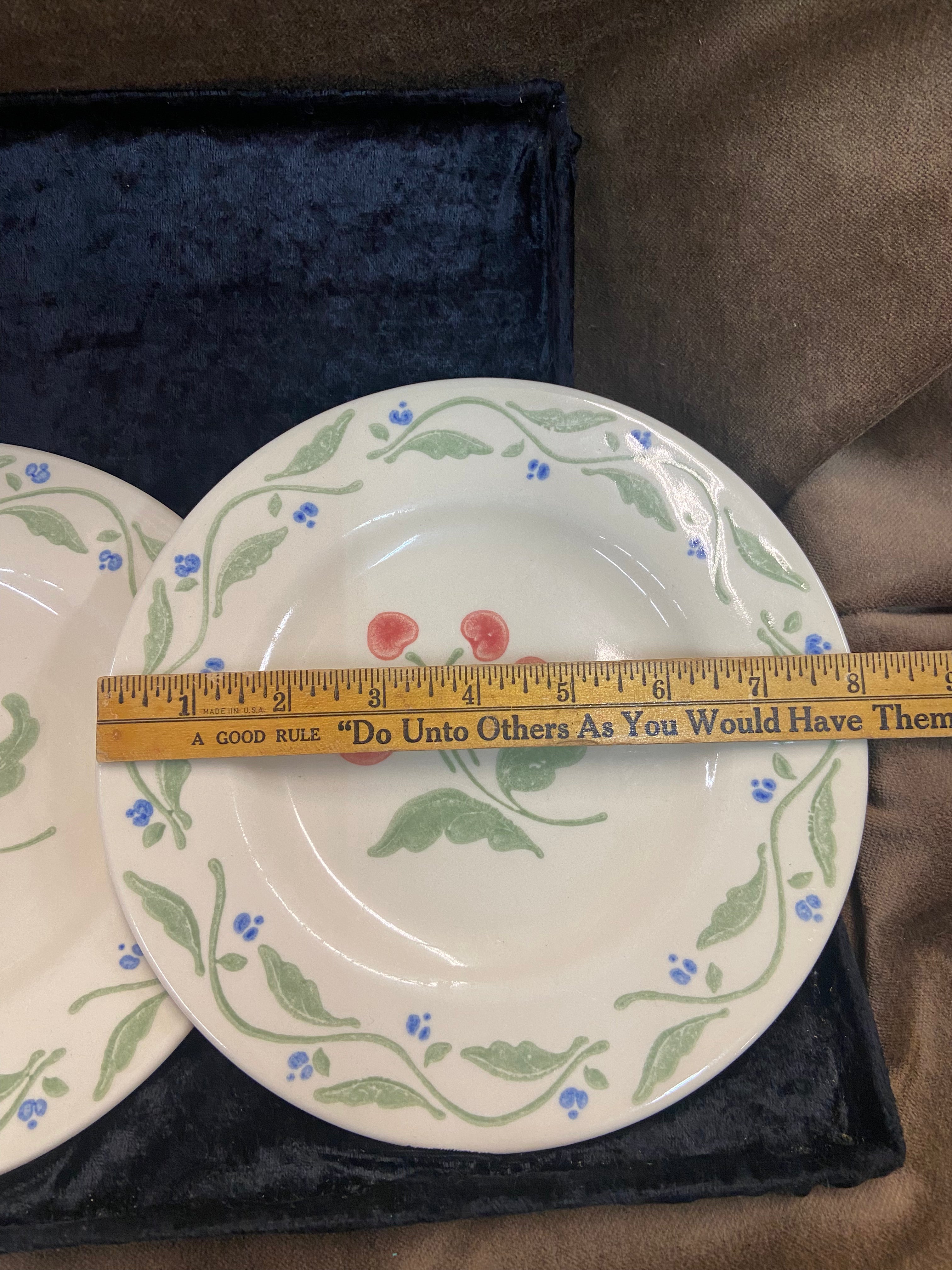 Pfaltzgraff Honeybrooke Plates & Saucers