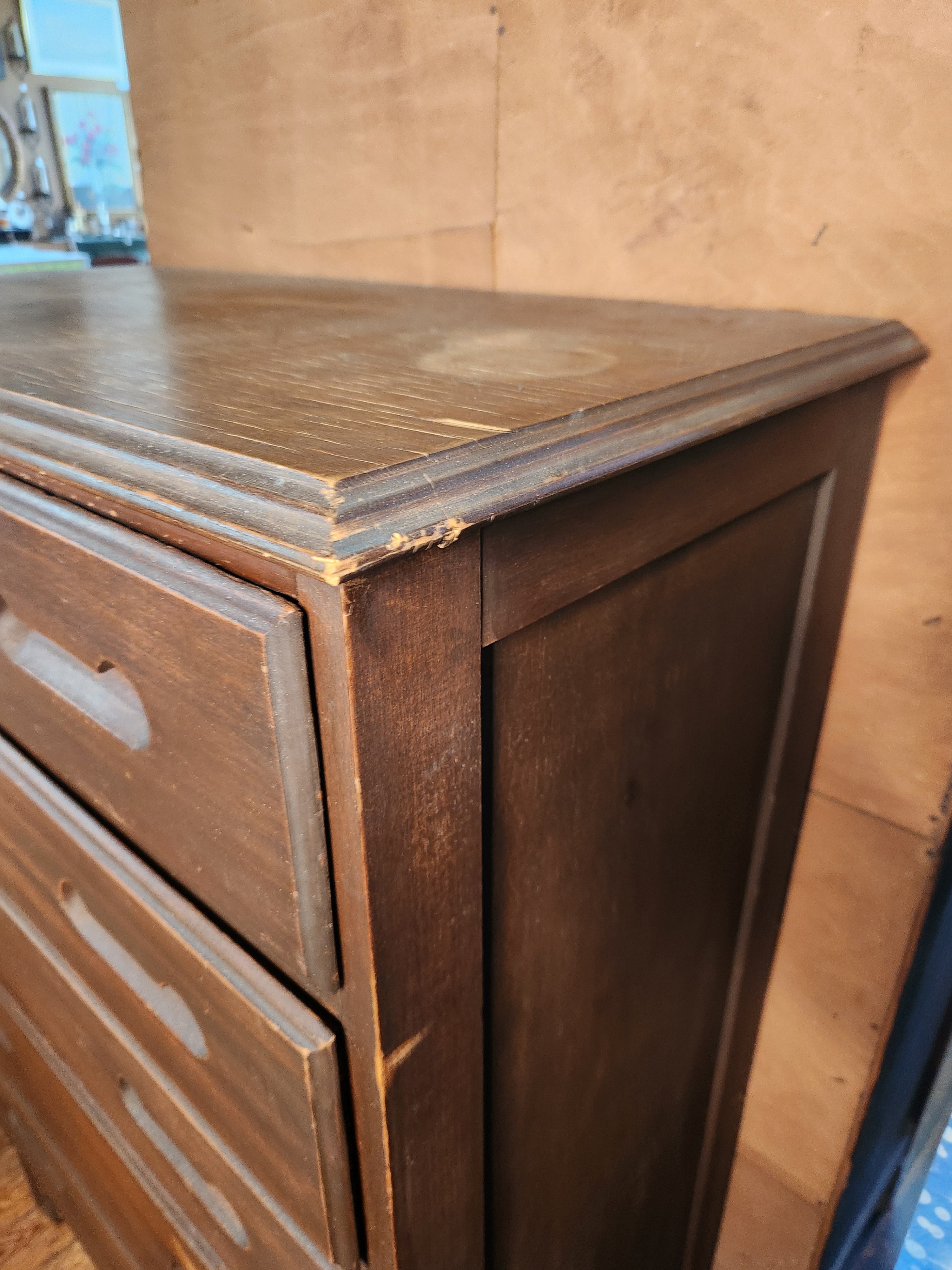 Solid Wood Chest of Drawers Cut-Out Handle Pulls