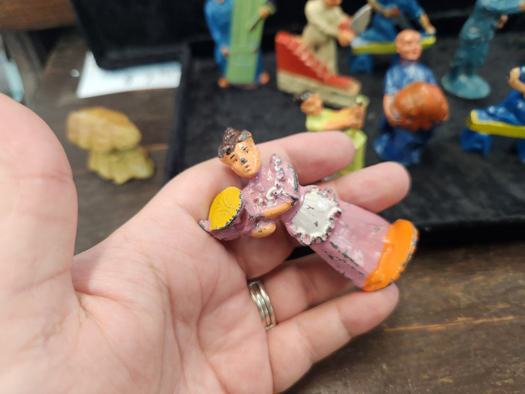Antique Manoil Lead Toy Figures