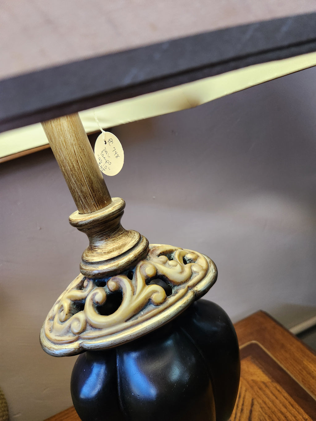 Vintage Accent table Lamp Urn Body