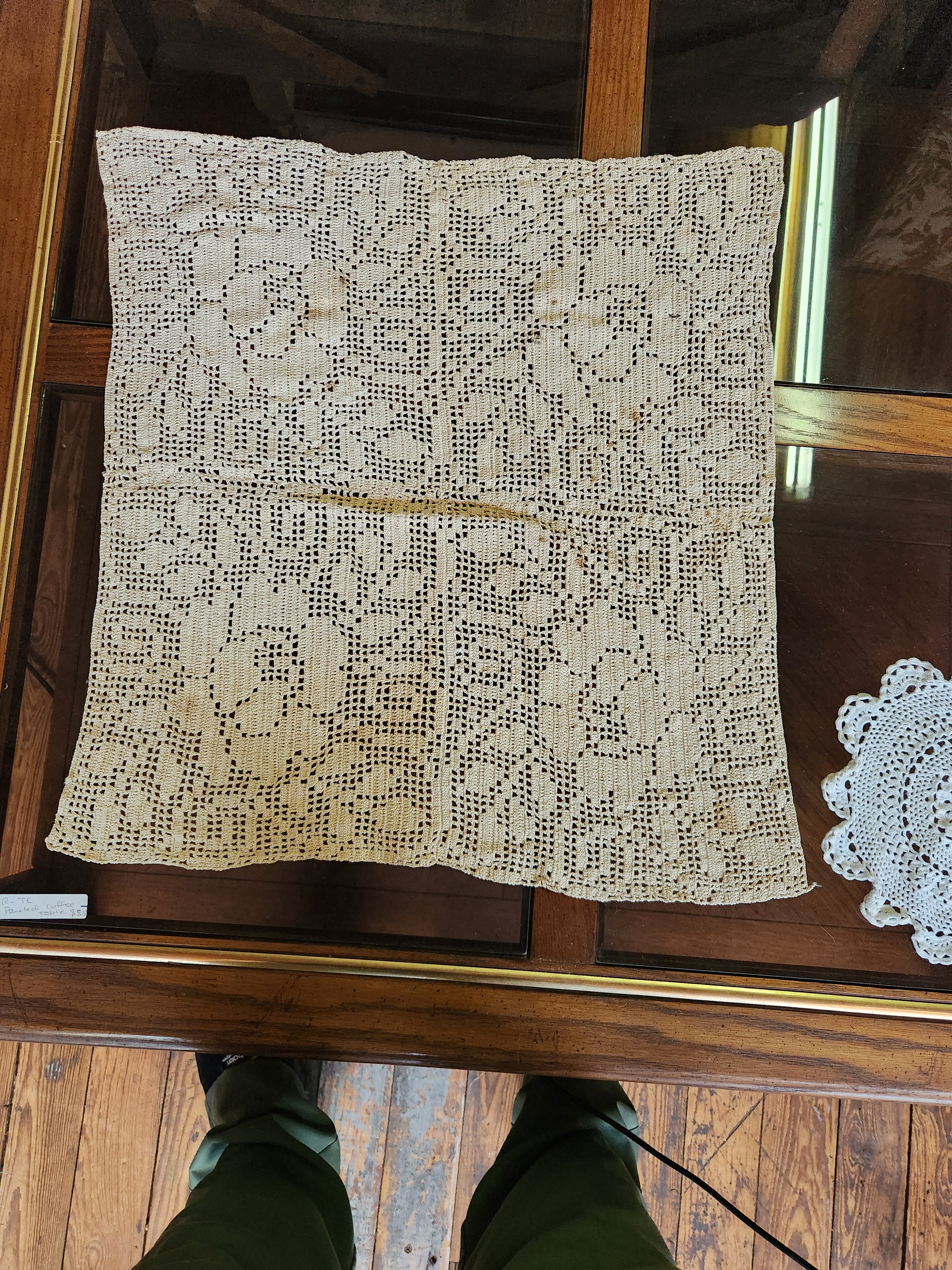 Vintage Hand-Crocheted Ecru Filet Crochet Piece