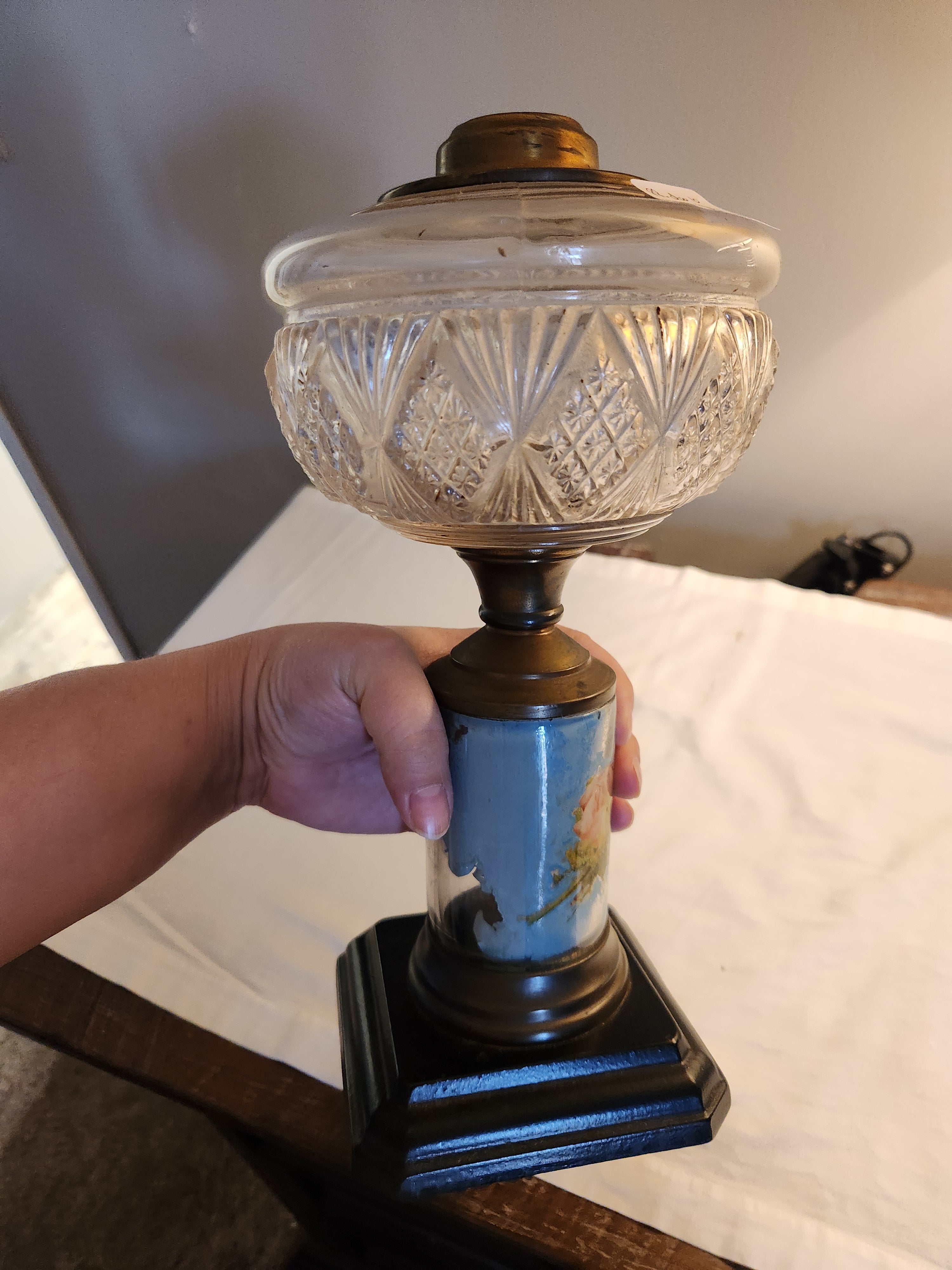 Antique Victorian-Era Kerosene Lamp