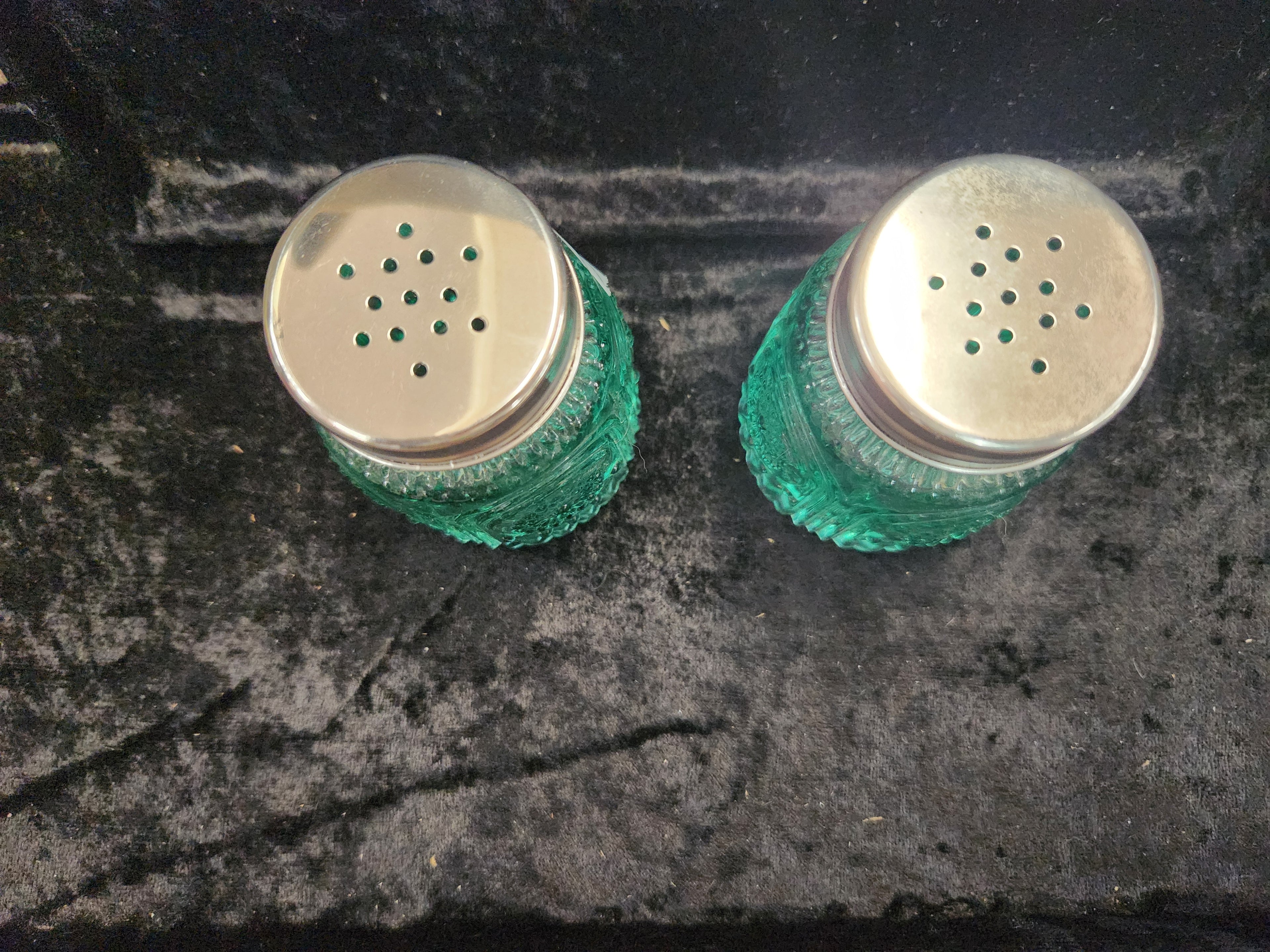 Pioneer Woman Adeline Teal Pressed Glass S&P Shakers