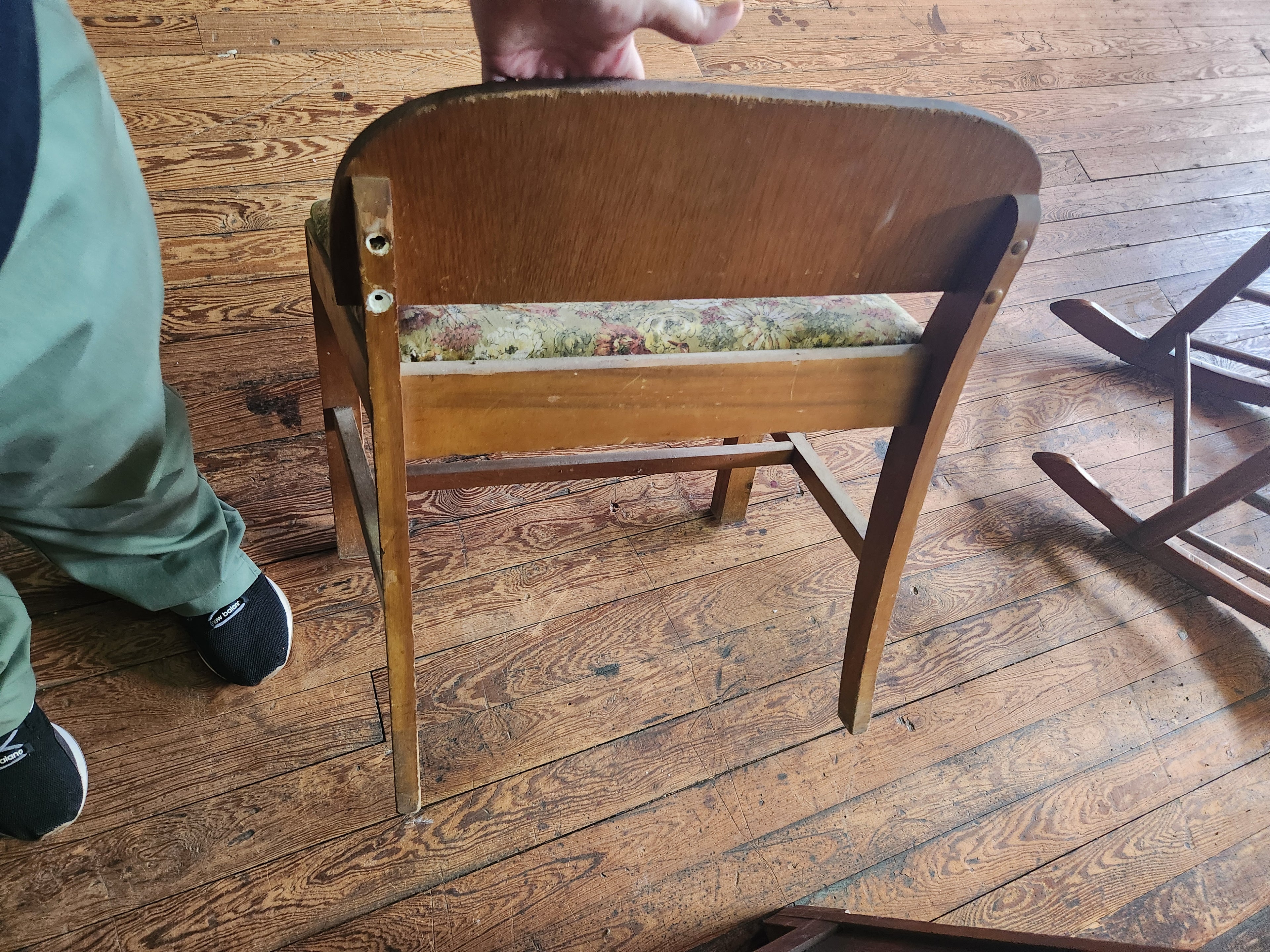 Vintage Wood Vanity Bench